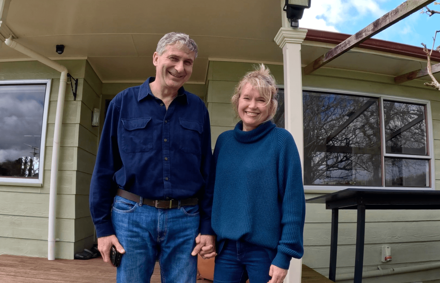 mini-grid-for-extended-family-featured