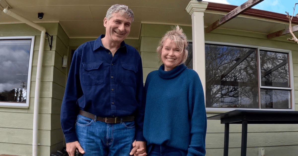 Mini-grid for extended family