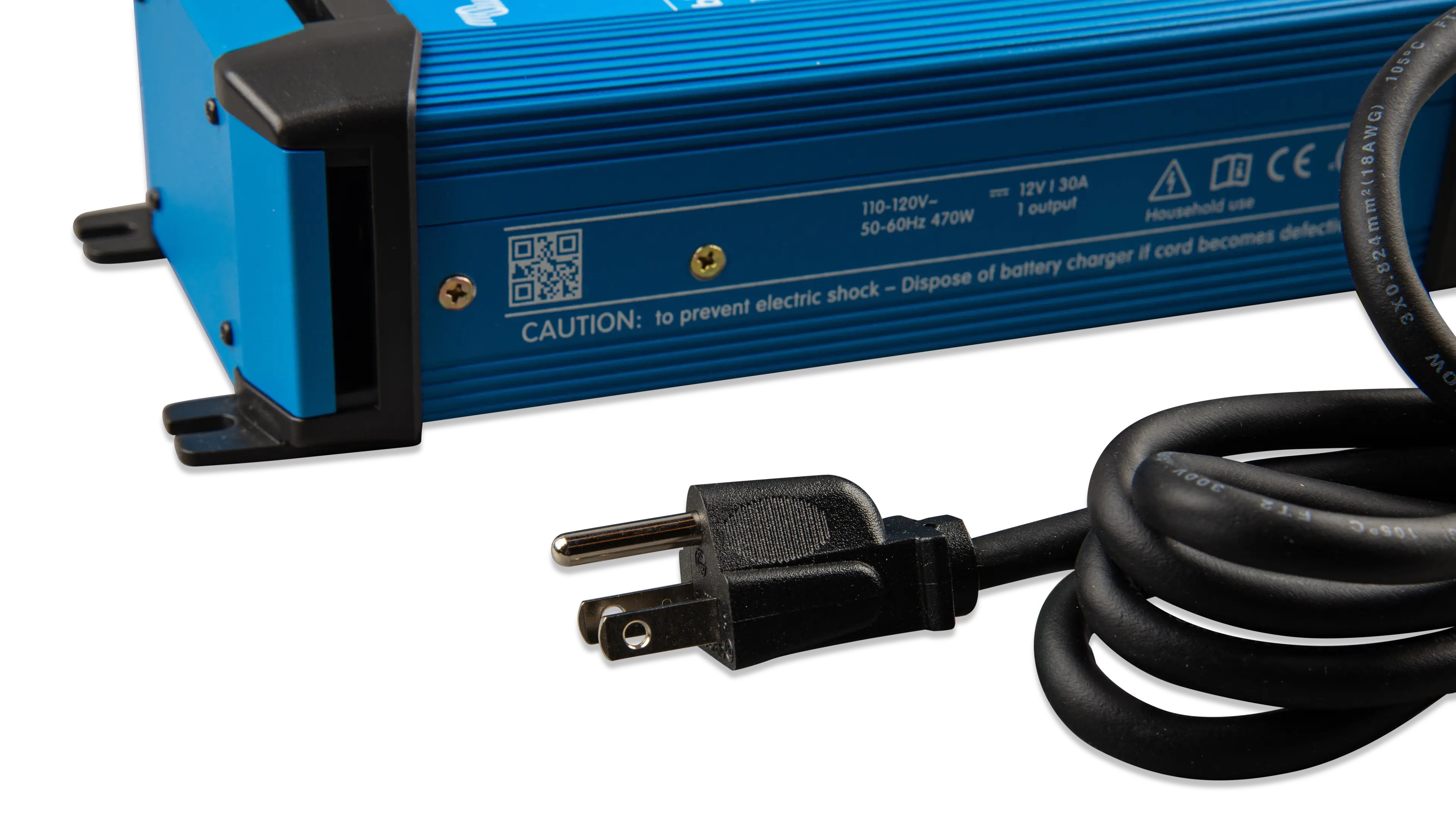 Blue Smart IP22 Charger 12V 30A (1) 120V (close-up) thumbnail